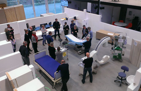 Healthcare professionals from Odense University Hospital are user testing a 1:1 mock-up of the hybrid theatre