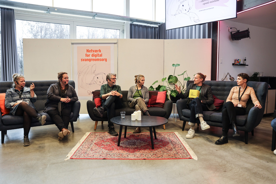 Diskussion i og med sofagruppen