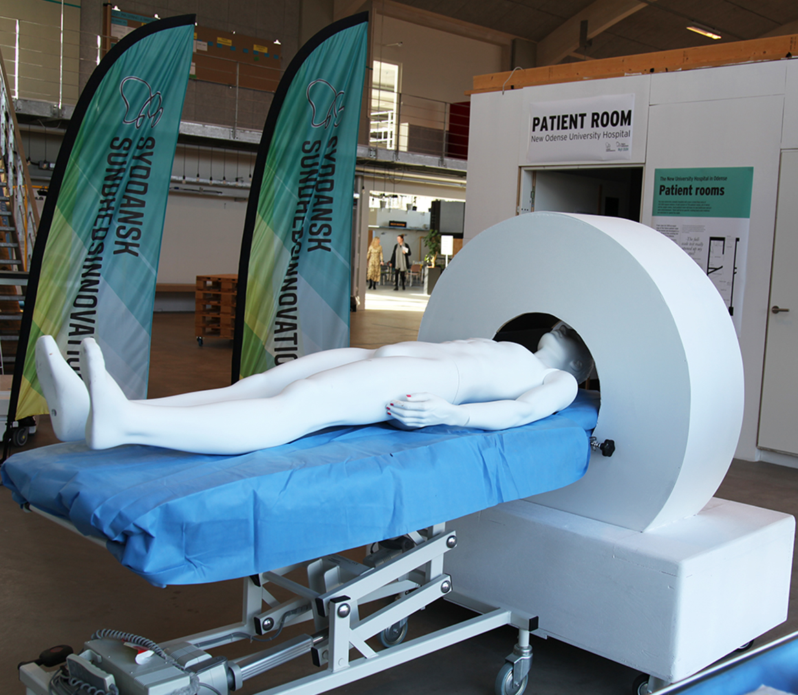 Prototype of the MR scanner with a doll inside it 